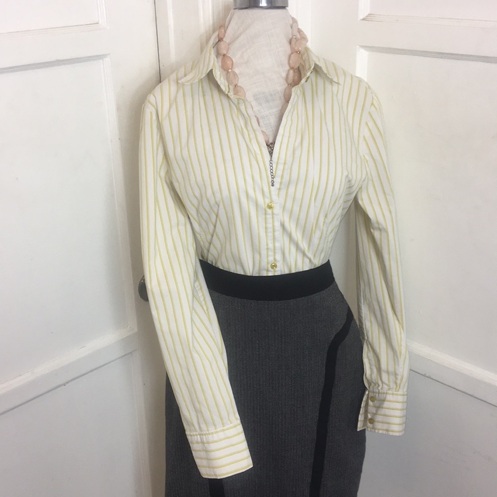 New York & company fitted dress shirt Large